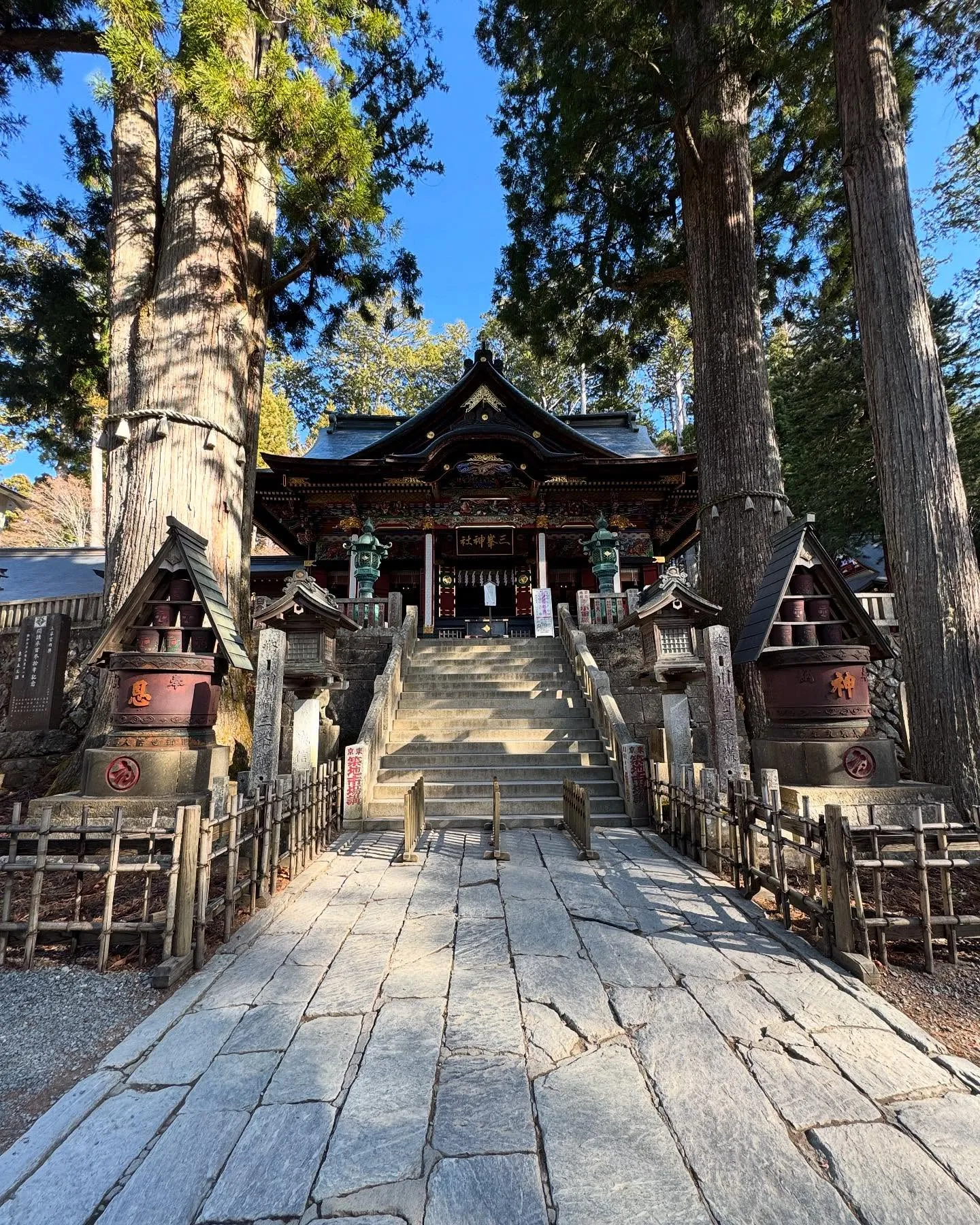 関東屈指のパワースポットと言われる三峰神社に参拝してきました...